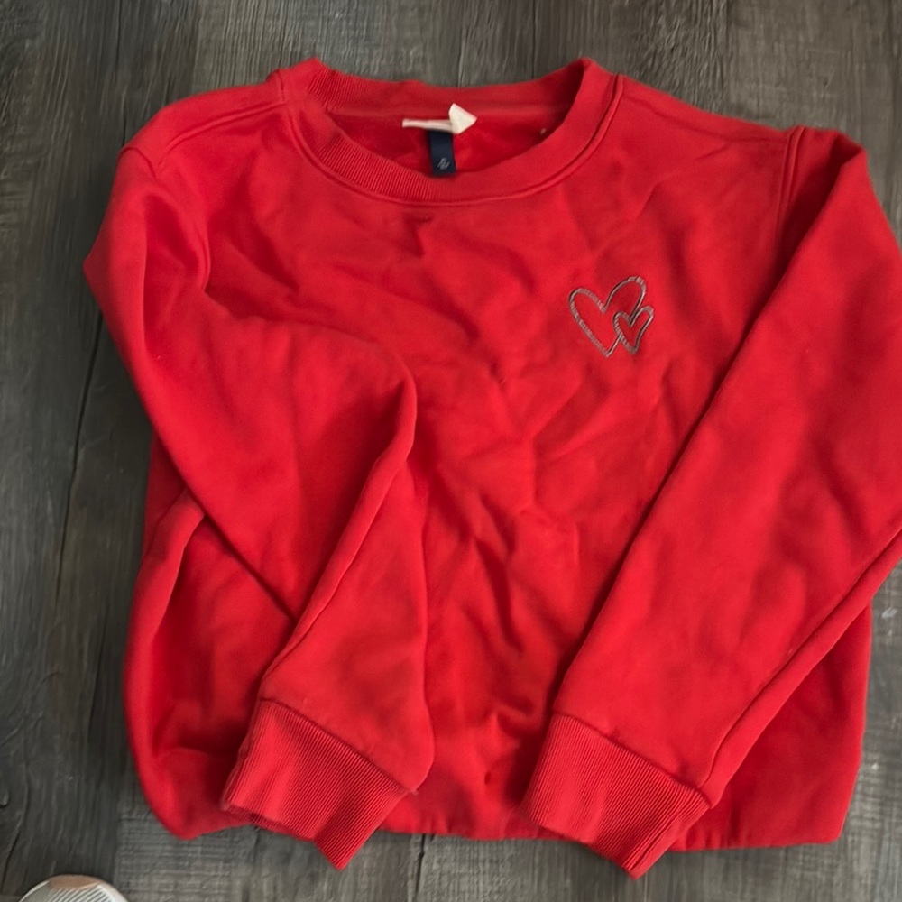 Red Heart Embroidered Sweatshirt